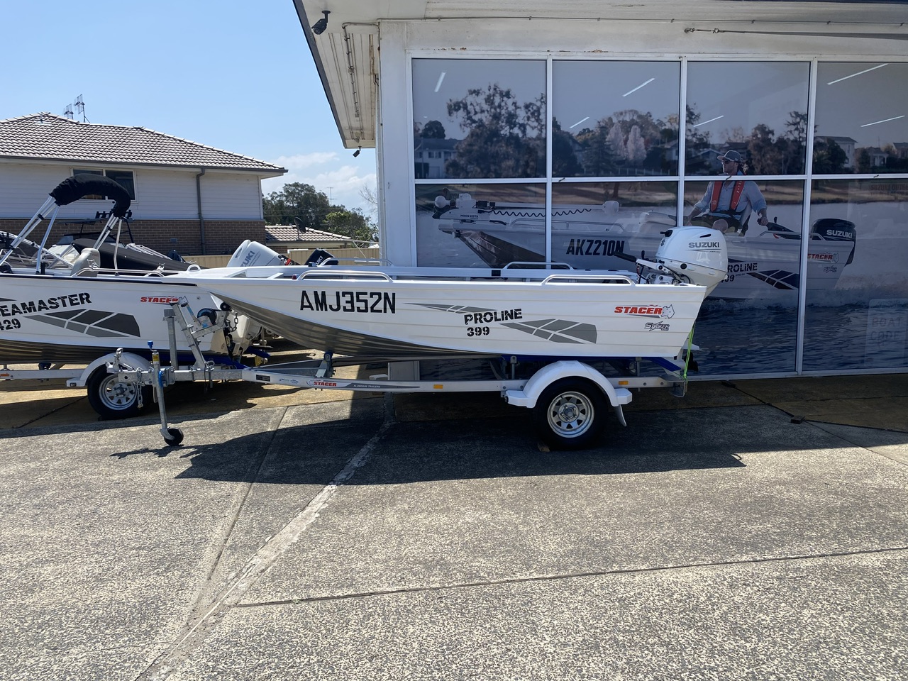 399 Proline & 20HP Suzuki Package
